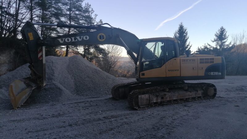 Volvo EC210 CNL 1 VOLVO EC210 CNL