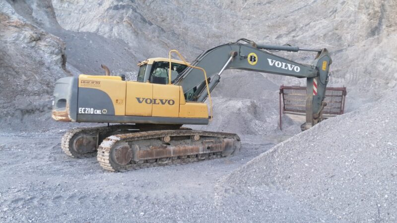 Volvo EC210 CNL VOLVO EC210 CNL