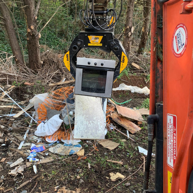 MB-G450 S4_grajfer_grabez_klesce Grabež (grajfer)