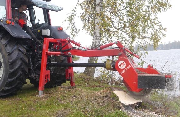 FSI T25 freza za štore - traktorska