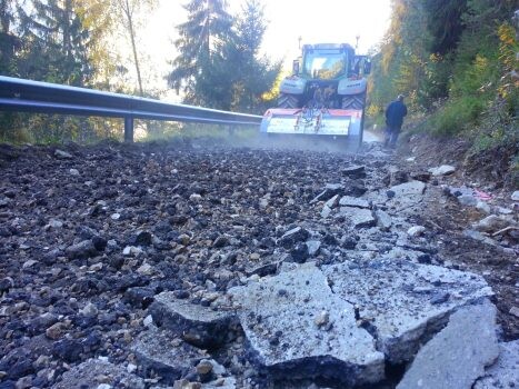 Drobilec PTH Crusher 2500 (za traktor)