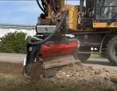 PTH Excavator Crusher EC-M